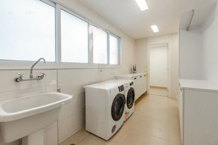 Apartamento à venda com 275m², 4 quartos e 5 vagas