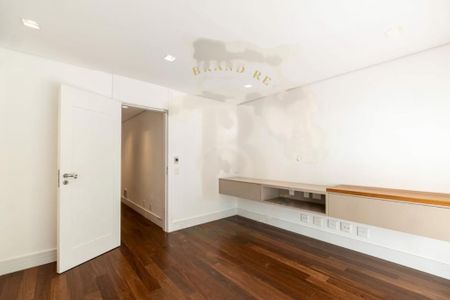 Apartamento à venda com 456m², 4 quartos e 5 vagas