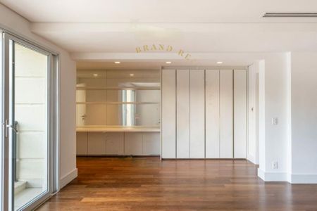 Apartamento à venda com 456m², 4 quartos e 5 vagas