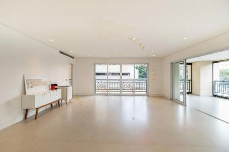 Apartamento à venda com 456m², 4 quartos e 5 vagas