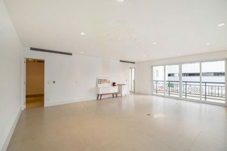 Apartamento à venda com 456m², 4 quartos e 5 vagas