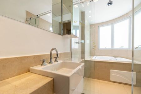 Apartamento à venda com 456m², 4 quartos e 5 vagas