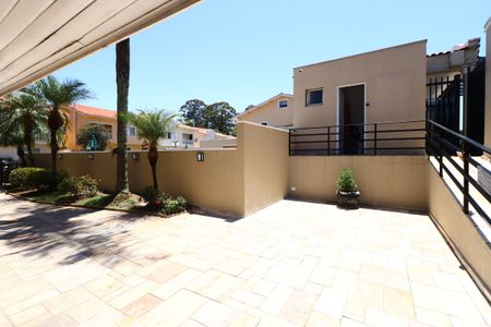 Casa de condomínio à venda com 187m², 3 quartos e 4 vagasÁrea comum - Churrasqueira