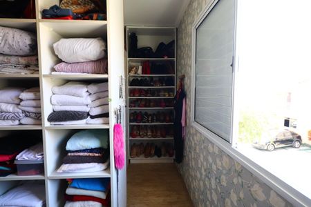 Casa de condomínio à venda com 187m², 3 quartos e 4 vagasCloset da suíte 1