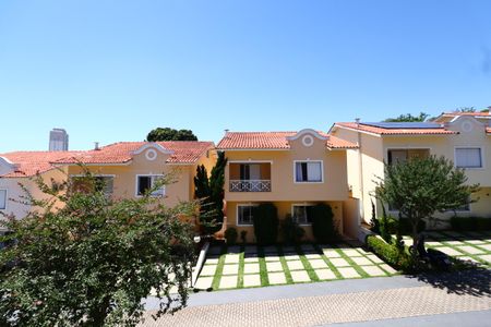 Casa de condomínio à venda com 187m², 3 quartos e 4 vagasVista da Sacada