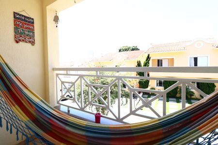 Casa de condomínio à venda com 187m², 3 quartos e 4 vagasSacada