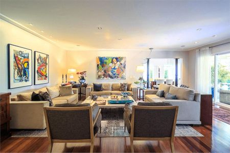 Casa à venda com 4 quartos, 594m² em Jardim Petropolis, São Paulo