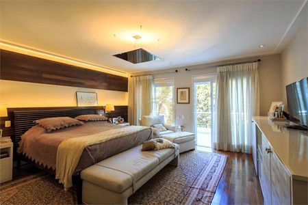 Casa à venda com 4 quartos, 594m² em Jardim Petropolis, São Paulo