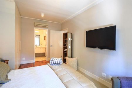 Casa à venda com 4 quartos, 594m² em Jardim Petropolis, São Paulo