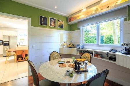 Casa à venda com 4 quartos, 594m² em Jardim Petropolis, São Paulo