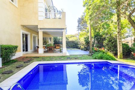 Casa à venda com 594m², 4 quartos e 4 vagas