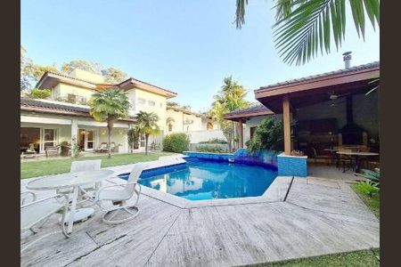 Casa à venda com 900m², 4 quartos e 10 vagas