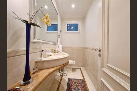 Casa à venda com 4 quartos, 900m² em Jardim dos Estados, São Paulo