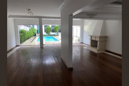 Casa à venda com 3 quartos, 440m² em Jardim dos Estados, São Paulo