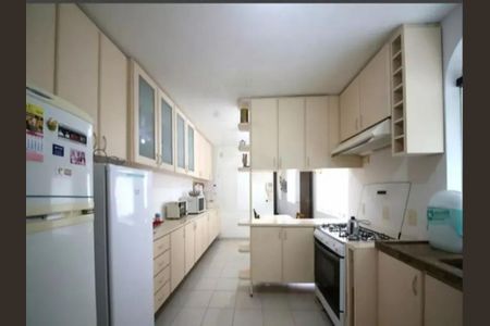 Casa à venda com 365m², 4 quartos e 4 vagas