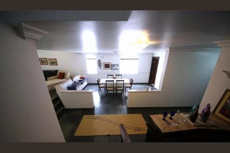 Casa à venda com 4 quartos, 365m² em Jardim dos Estados, São Paulo