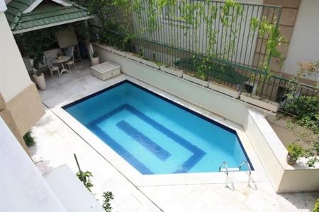 Casa à venda com 620m², 4 quartos e 6 vagas