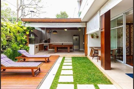Casa à venda com 4 quartos, 518m² em Jardim Cordeiro, São Paulo