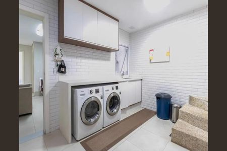Casa à venda com 4 quartos, 518m² em Jardim Cordeiro, São Paulo