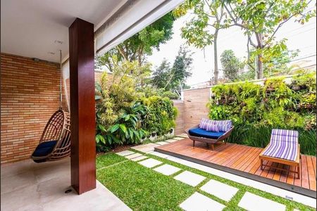 Casa à venda com 4 quartos, 518m² em Jardim Cordeiro, São Paulo
