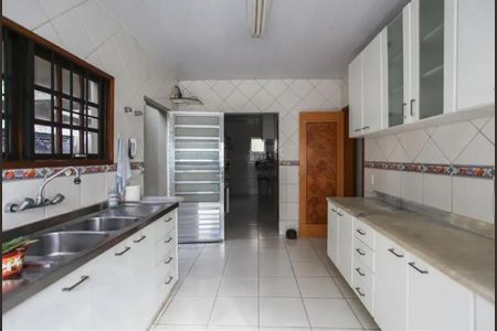 Casa à venda com 4 quartos, 511m² em Vila Madalena, São Paulo