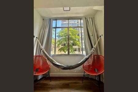 Apartamento à venda com 42m², 1 quarto e sem vaga