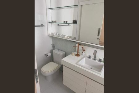 Casa à venda com 243m², 5 quartos e 2 vagas