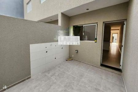 Casa à venda com 100m², 3 quartos e 2 vagas