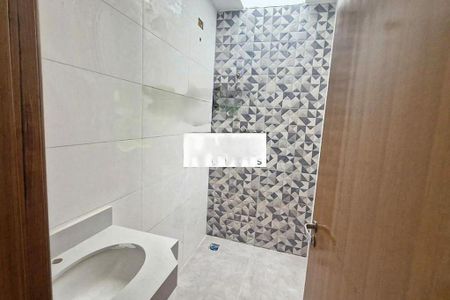 Casa à venda com 100m², 3 quartos e 2 vagas