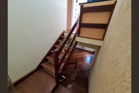 Casa à venda com 473m², 4 quartos e 4 vagas