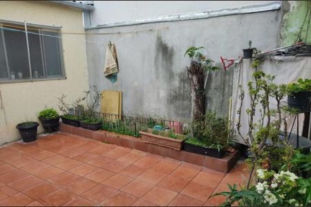 Casa à venda com 2 quartos, 110m² em Chácara Seis de Outubro, São Paulo