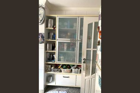 Casa à venda com 160m², 4 quartos e 2 vagas