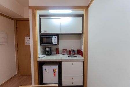 Apartamento à venda com 29m², 1 quarto e 1 vaga Apartamento à venda com 29m², 1 quarto e 1 vagaCozinha