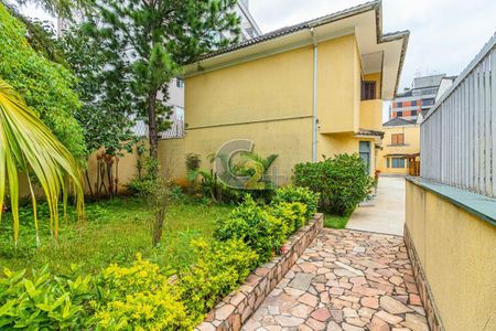 Casa à venda com 89m², 3 quartos e 2 vagas