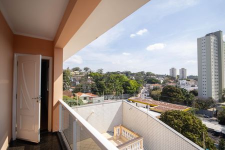 Casa para alugar com 495m², 4 quartos e 6 vagas Casa para alugar com 495m², 4 quartos e 6 vagasVista da Suíte 1