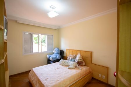 Casa para alugar com 495m², 4 quartos e 6 vagas Casa para alugar com 495m², 4 quartos e 6 vagasSuíte 3