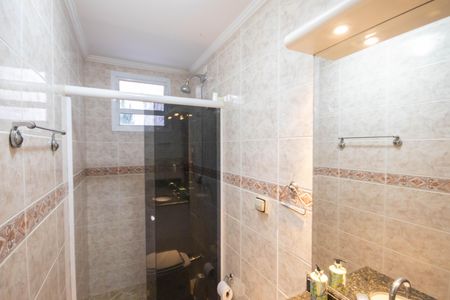 Casa para alugar com 495m², 4 quartos e 6 vagas Casa para alugar com 495m², 4 quartos e 6 vagasBanheiro 2