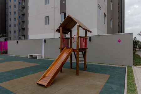 Apartamento à venda com 35m², 2 quartos e 1 vaga Apartamento à venda com 35m², 2 quartos e 1 vagaÁrea Comum - Playground