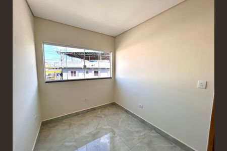 Quarto 2 de casa para alugar com 2 quartos, 55m² em Cidade Jardim Cumbica, Guarulhos