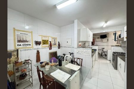 Apartamento à venda com 155m², 4 quartos e 1 vaga