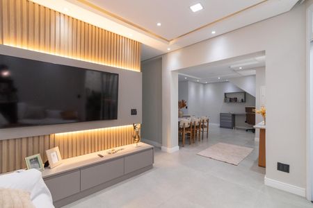 Sala de casa de condomínio à venda com 3 quartos, 90m² em Jardim Danfer, São Paulo