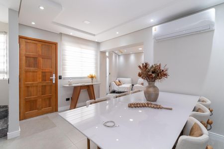 Casa de condomínio à venda com 90m², 3 quartos e 2 vagasSala de Jantar