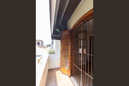 Casa à venda com 403m², 5 quartos e 6 vagas Casa à venda com 403m², 5 quartos e 6 vagasVaranda da Suíte 3