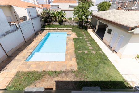 Casa à venda com 403m², 5 quartos e 6 vagas Casa à venda com 403m², 5 quartos e 6 vagasVista da Varanda das da Suíte 2 e 1