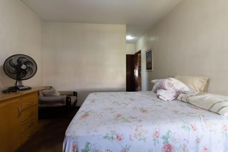 Casa à venda com 403m², 5 quartos e 6 vagas Casa à venda com 403m², 5 quartos e 6 vagasSuíte 2