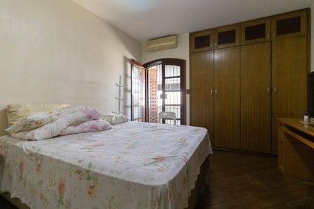 Casa à venda com 403m², 5 quartos e 6 vagas Casa à venda com 403m², 5 quartos e 6 vagasSuíte 2