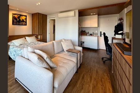Studio à venda com 43m², 1 quarto e 1 vagaSala