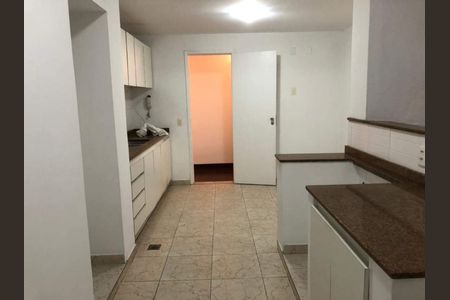 Apartamento à venda com 140m², 3 quartos e 2 vagas
