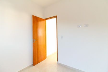 Quarto 1 de apartamento para alugar com 2 quartos, 60m² em Cidade Líder, São Paulo