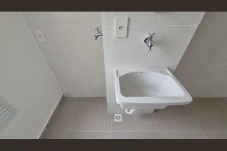 Apartamento à venda com 70m², 2 quartos e 1 vaga Apartamento à venda com 70m², 2 quartos e 1 vagaÁrea de Serviço